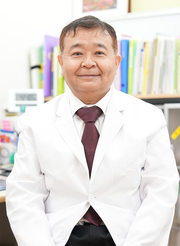 圓谷 徹彦 (つむらや てつひこ)